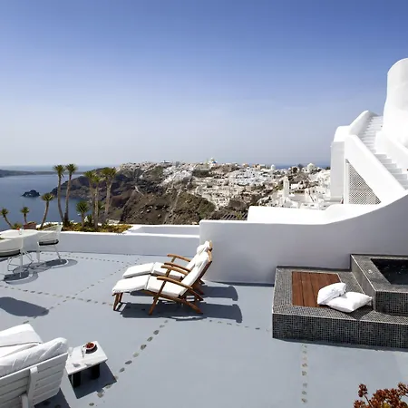 Ikies Santorini