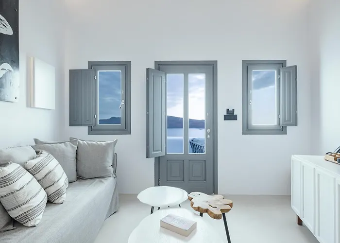 Ikies Santorini 4* Oia