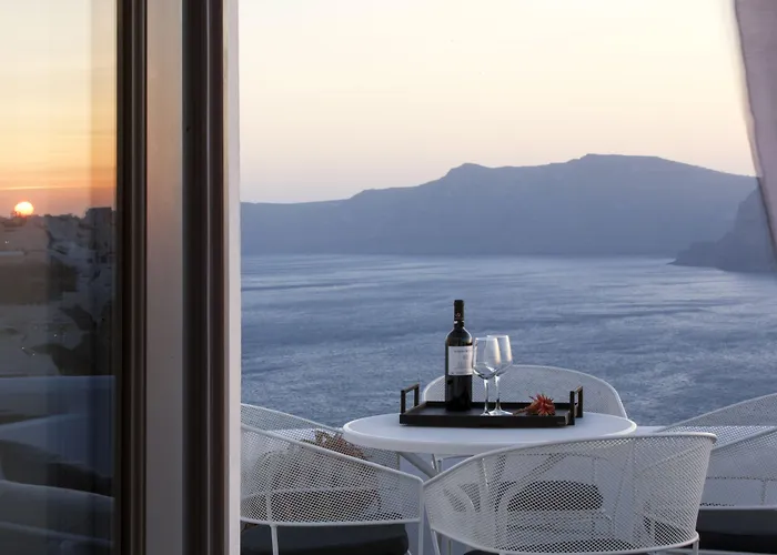 Ikies Santorini 4* Oia