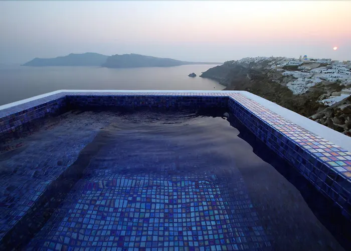 Hotel Ikies Santorini Oia