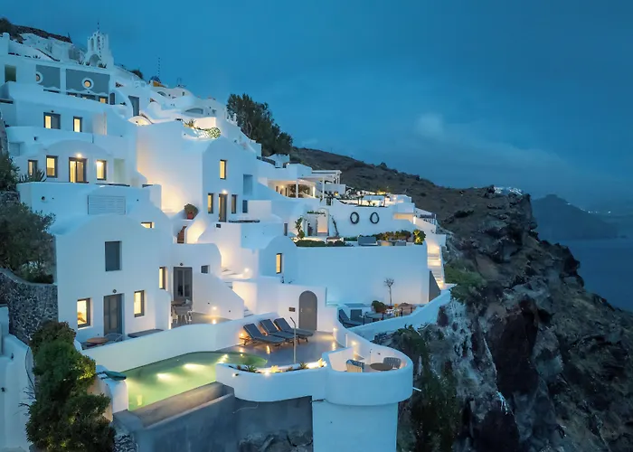 Ikies Santorini Hotel