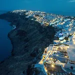Ikies Santorini 4* Ía