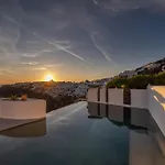 Hotell Ikies Santorini