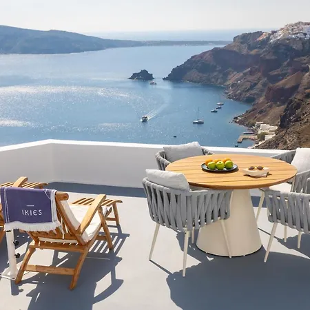 Ikies Santorini