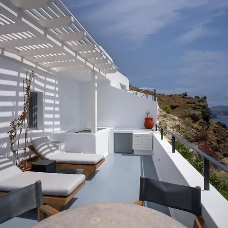 Ikies Santorini 4* Oia (Santorini)