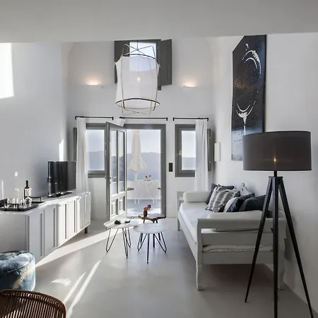 Ikies Santorini Szálloda 4*