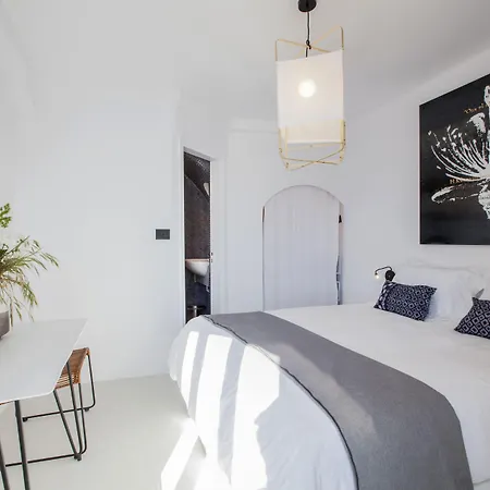 Hotel Ikies Santorini Oia