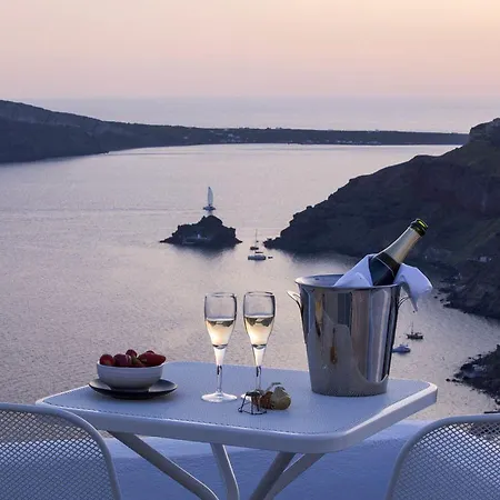 Szálloda Ikies Santorini 4*