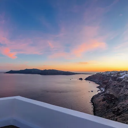 Ikies Santorini Szálloda Ía
