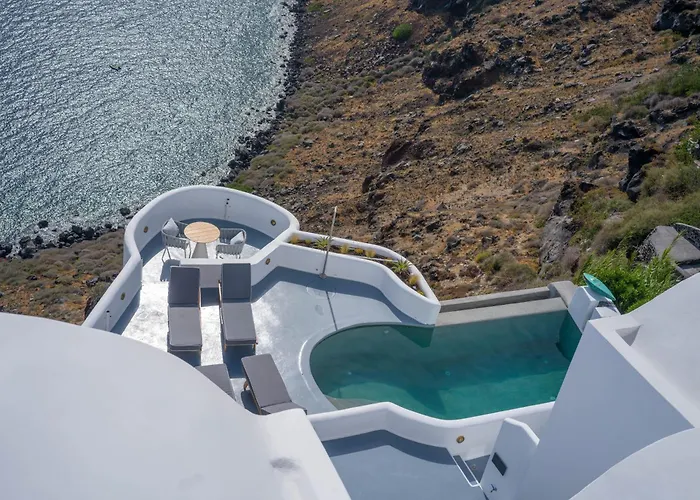Ikies Santorini Hotell