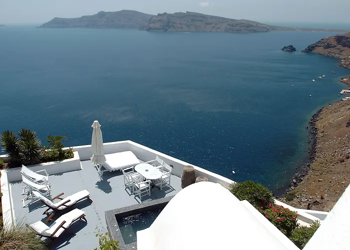 Ikies Santorini Hotell