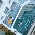 Ikies Santorini 4* Οία