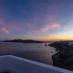 Ξενοδοχείο Ikies Santorini Οία