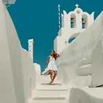Ikies Santorini Οία