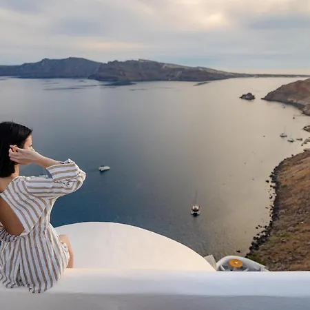 Hotel Ikies Santorini