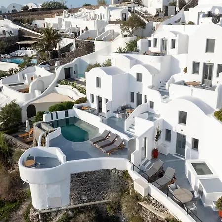Ikies Santorini
