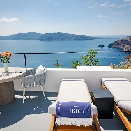 Ikies Santorini Hotel