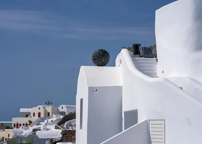 Ikies Santorini 4* 伊亚